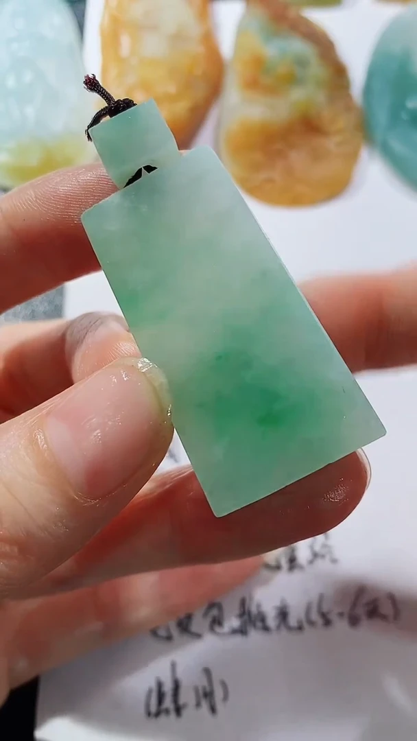 未镶嵌定制翡翠231231518123213