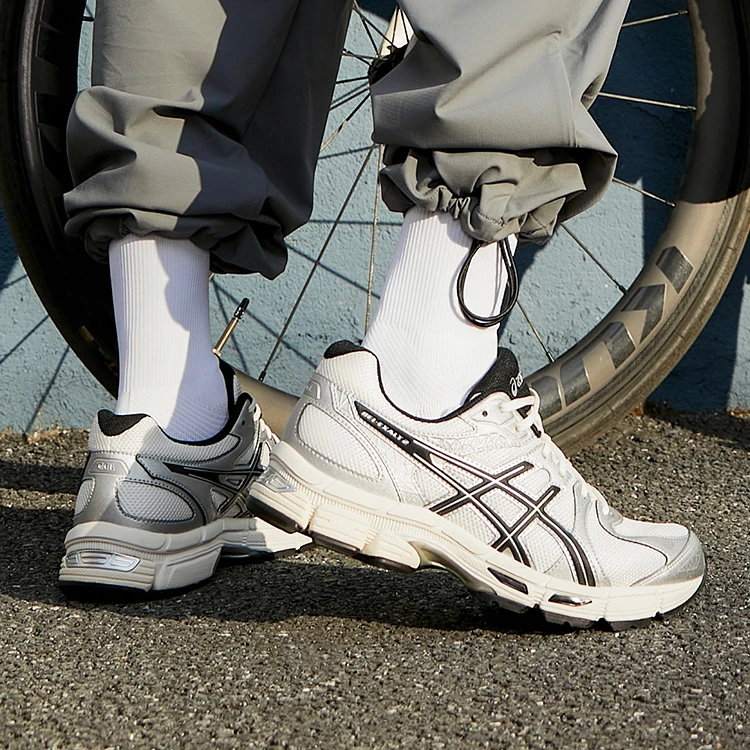 双旦礼遇ASICS亚瑟士GEL-EXALT 2情侣透气减震回弹男女运动鞋