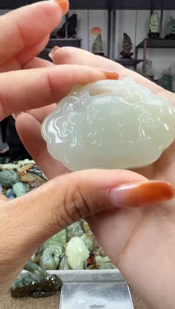 未镶嵌和田玉把件1