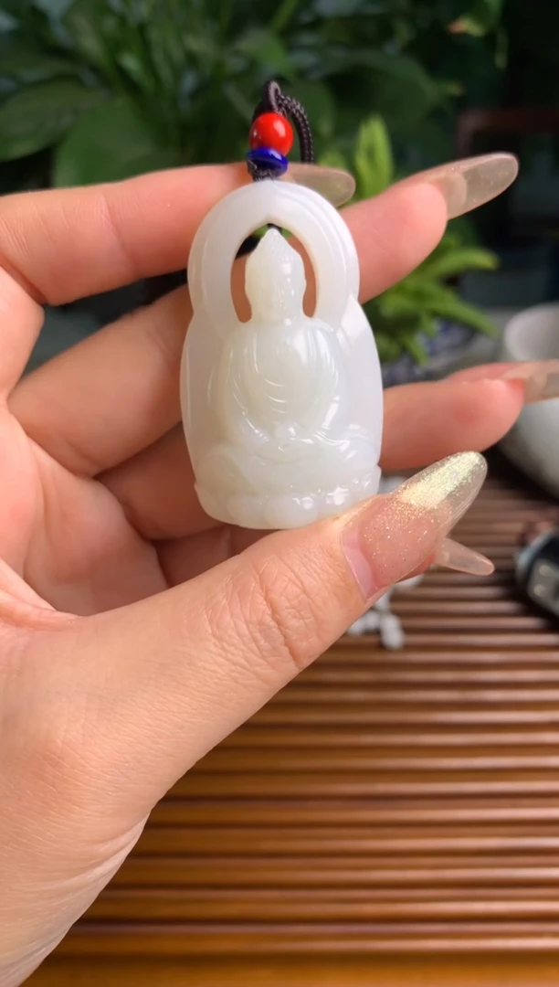 和田玉未镶嵌颈饰博古玉石新疆和田玉-大日如来