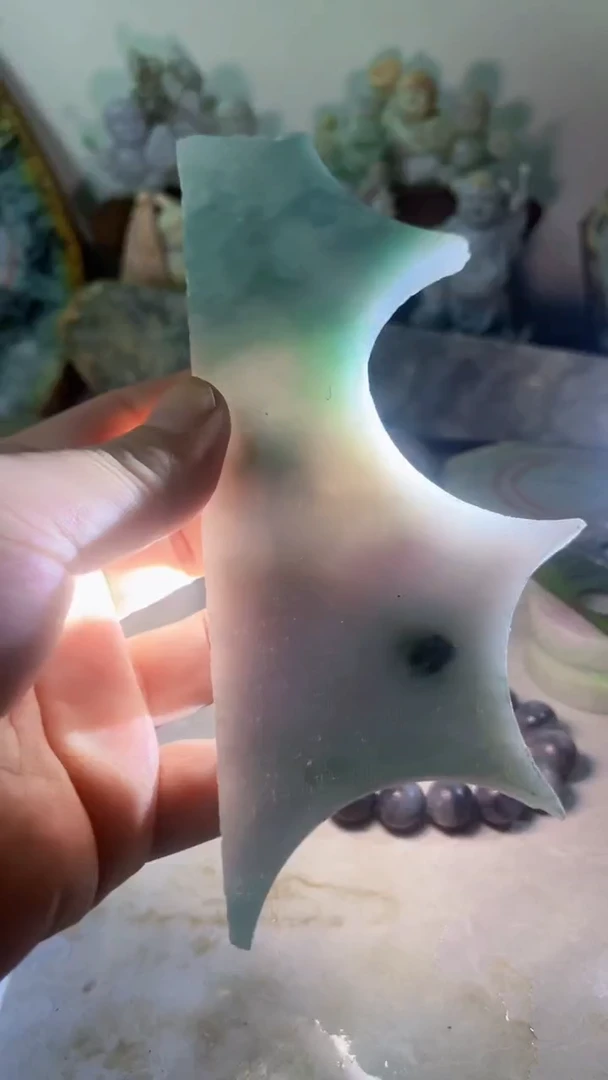 【闪购商品】翡翠吊坠(不含链)未镶嵌A45