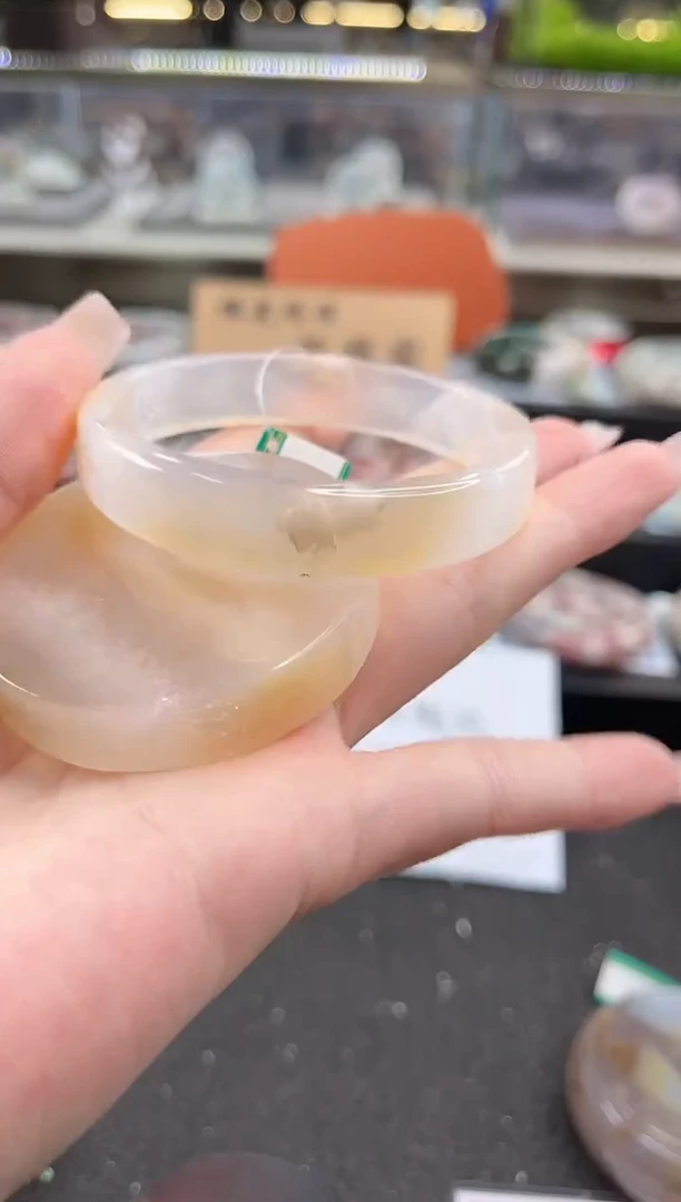 未镶嵌手镯石英质玉57圈口（赠品镯心）1624160