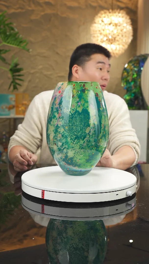 【闪购商品】摆件设计款花瓶摆件