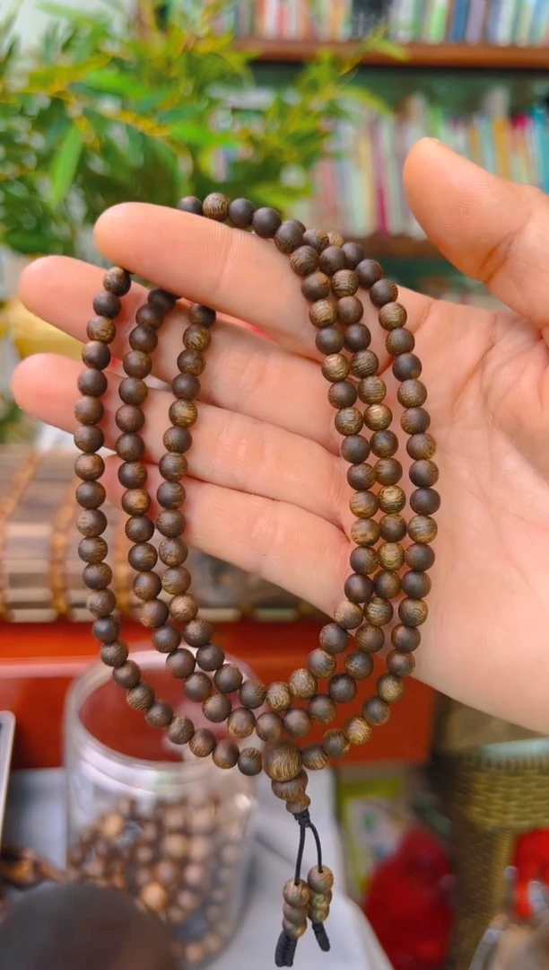 沉香手串棋楠圆珠多圈
