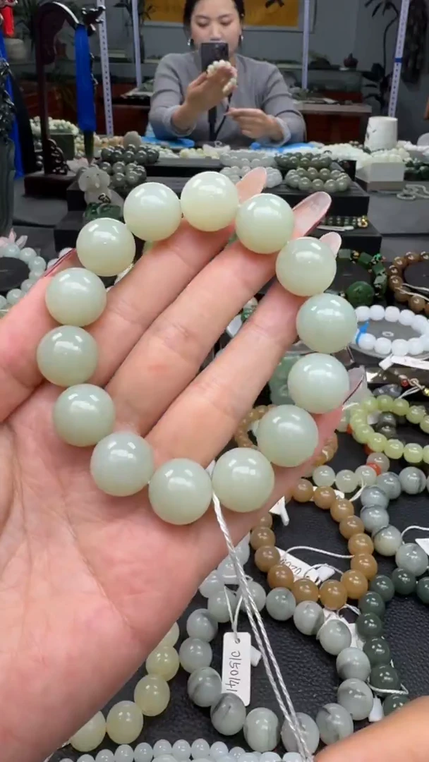 未镶嵌手链和田玉新疆且末高青白卡16
