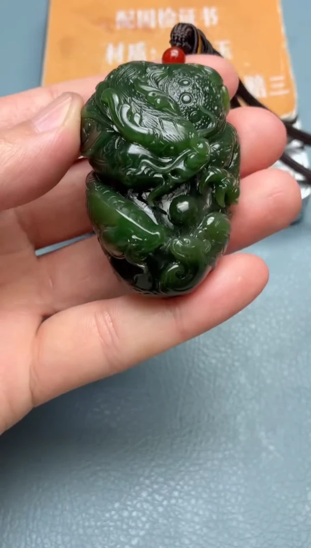 和田玉未镶嵌颈饰55