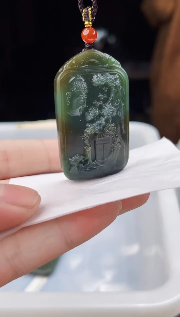 颈饰未镶嵌和田玉1