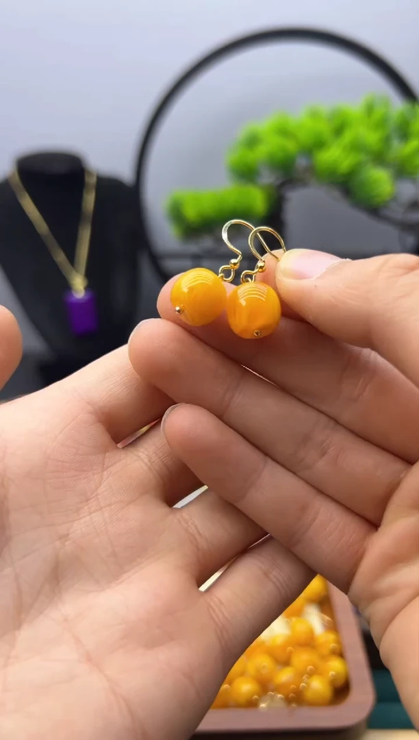 【闪购商品】蜜蜡耳饰14K金镶嵌E01