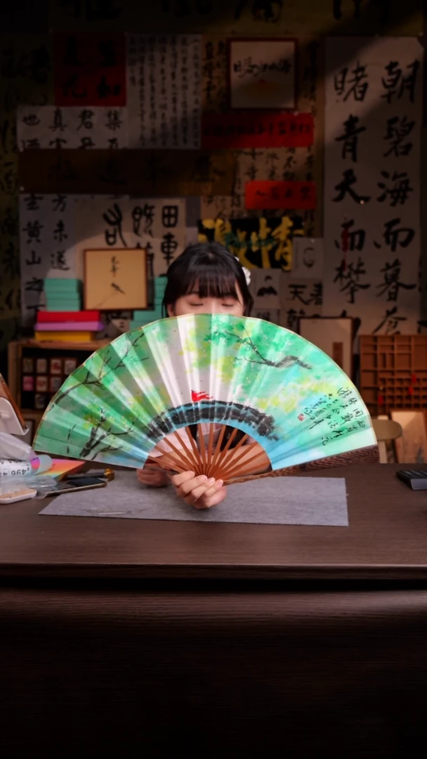 国画欲买桂花-10寸 手写 扇子-黄