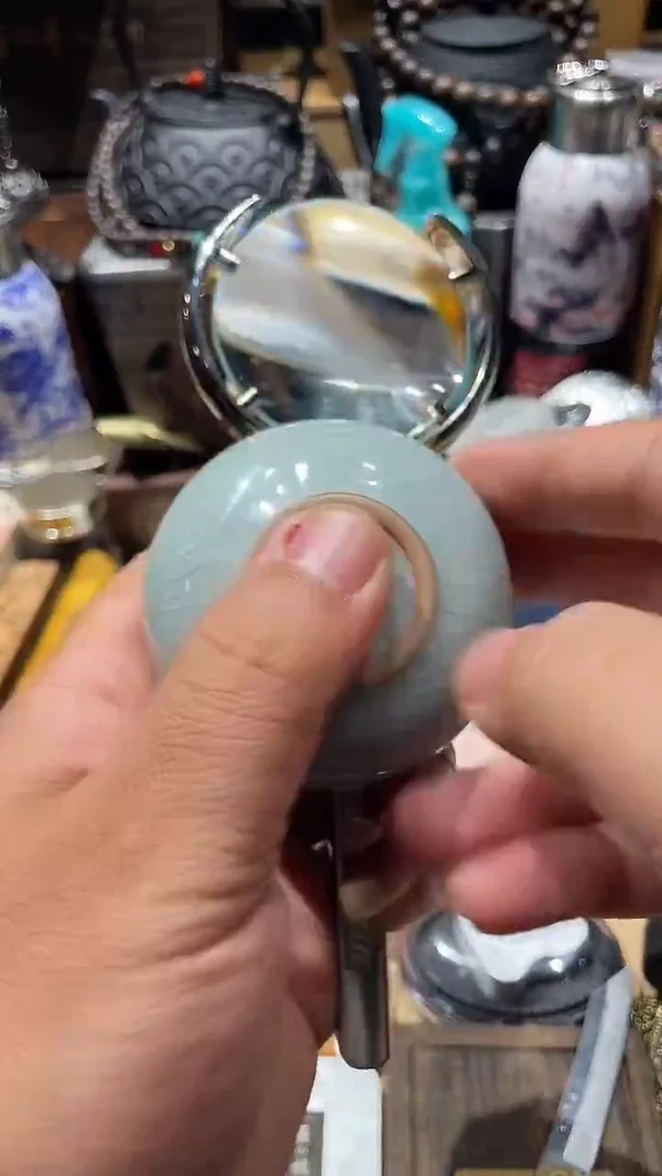 瓷片闪购商品 如图所示