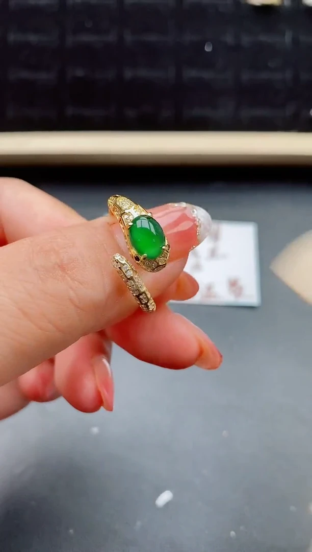 【闪购商品】翡翠戒指银S925镶嵌5088