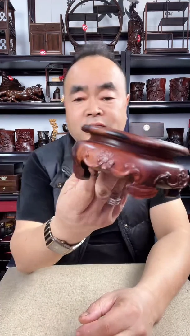 木老李红木工艺品897瑕疵