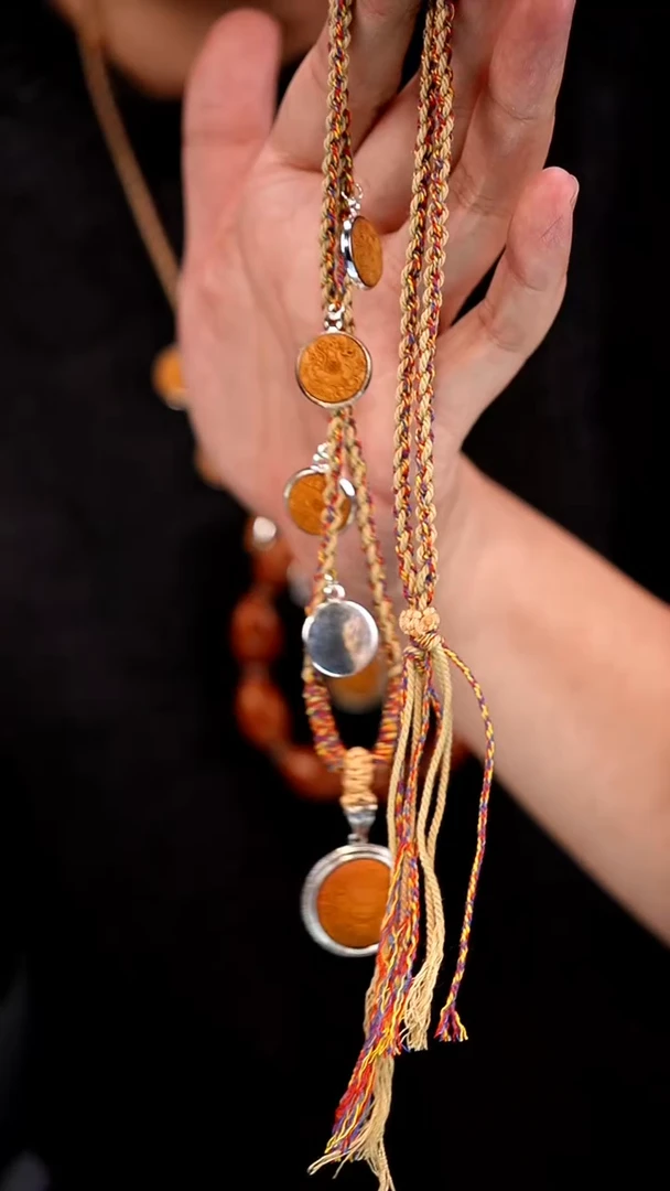 手串/手链橄榄核倔*强龙牌脖挂