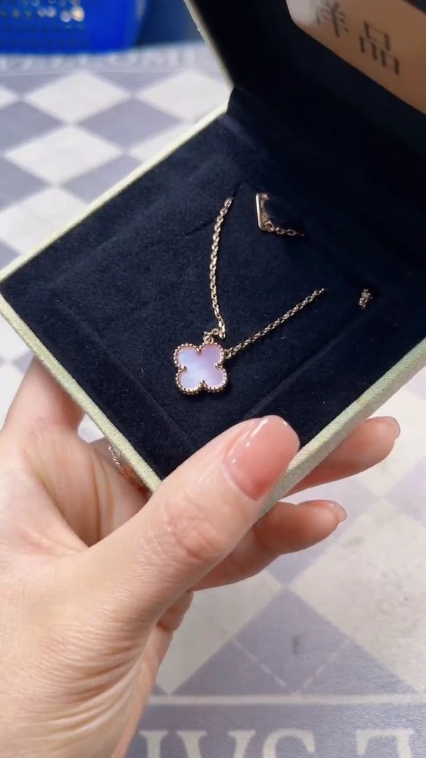 非金属无如图所示时尚饰品