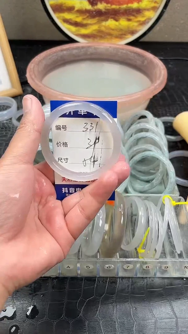 未镶嵌玛瑙手镯玛瑙手镯331
