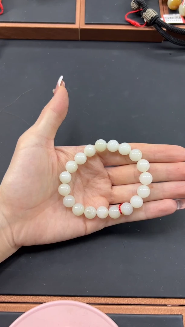 【闪购商品】和田玉手串未镶嵌且末微色差米达卡10手串L