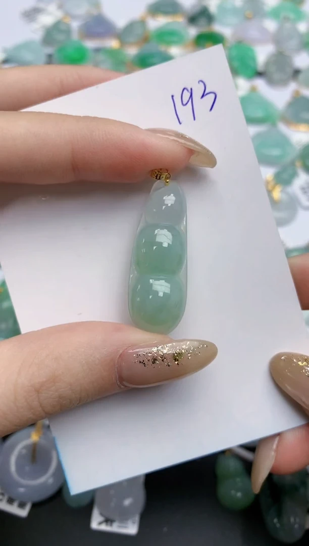 【闪购商品】翡翠颈饰18K金镶嵌天然缅甸翡翠A货