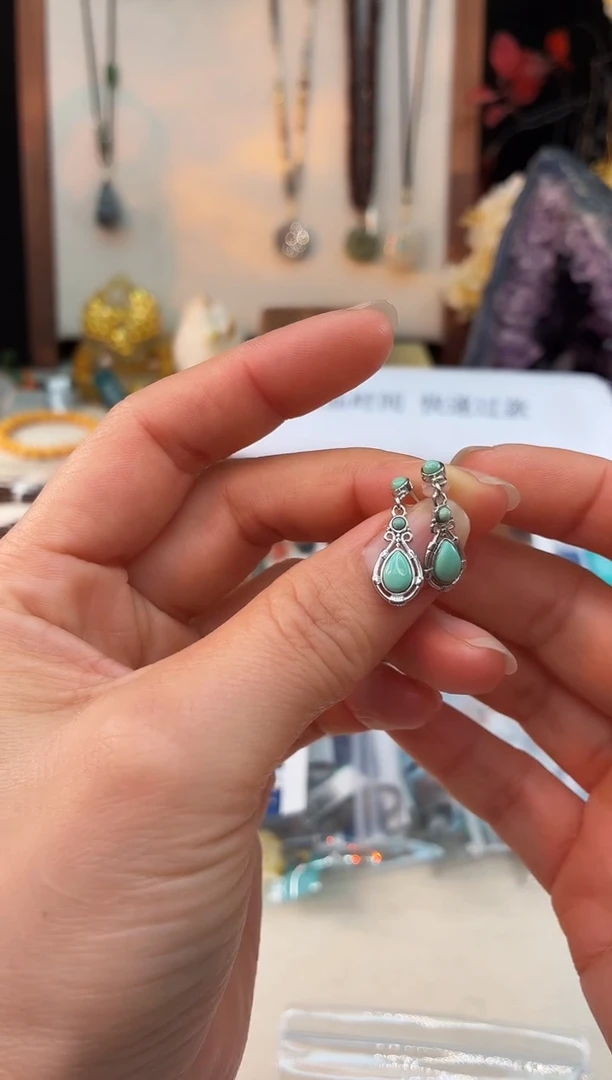 未镶嵌绿松石手饰@@I0102L020071