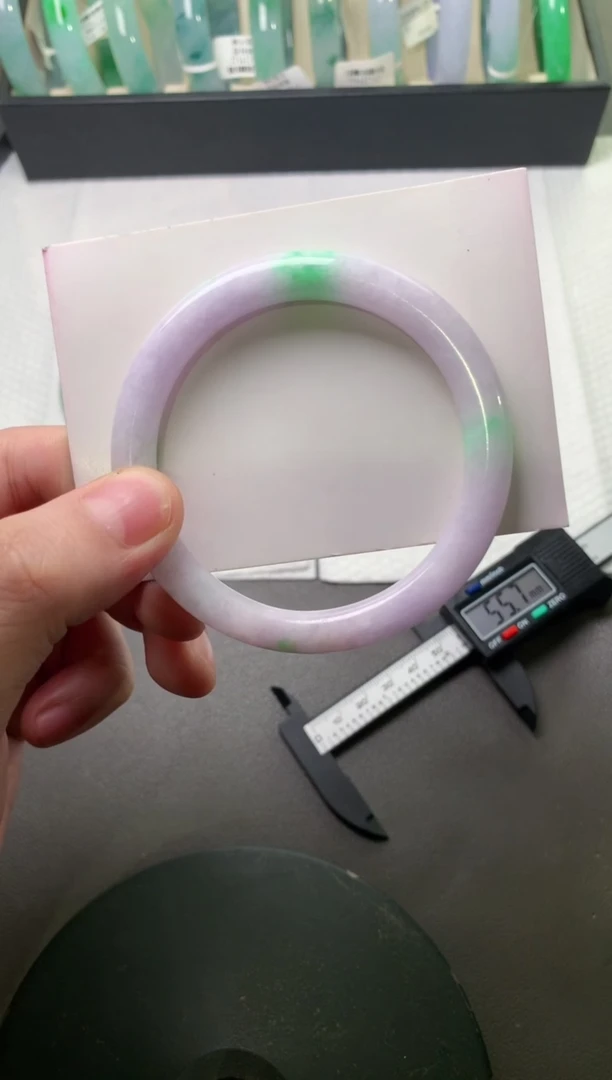 未镶嵌手镯（圆镯）翡翠56*8.1*8.5