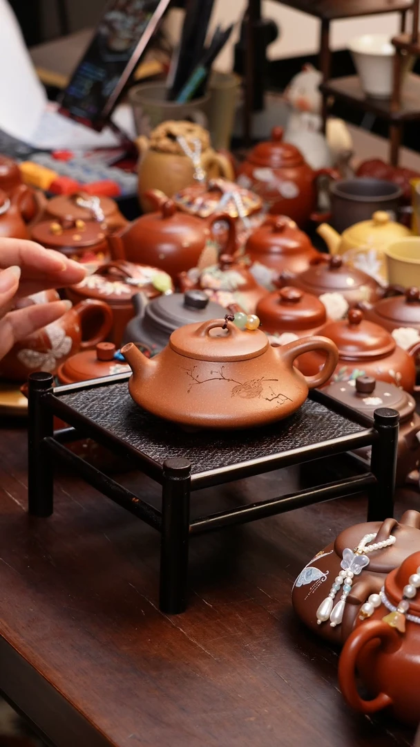 【闪购商品】原矿手工杯子朱泥