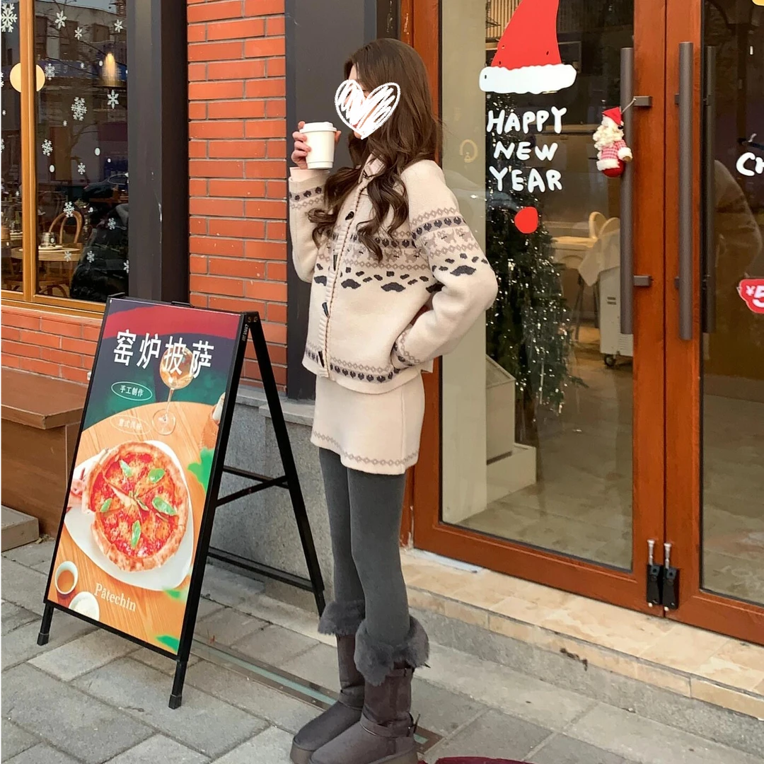 FCYSTUIOHZJ节日费尔岛小狗毛衣套装针织两件套小个子百搭显瘦女