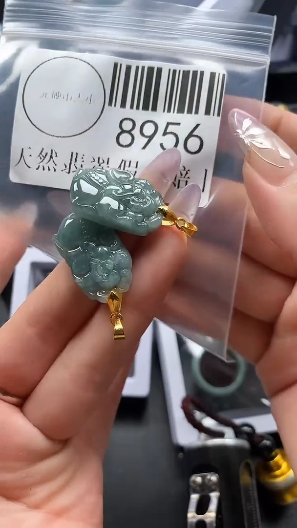 吊坠(不含链)未镶嵌翡翠8956