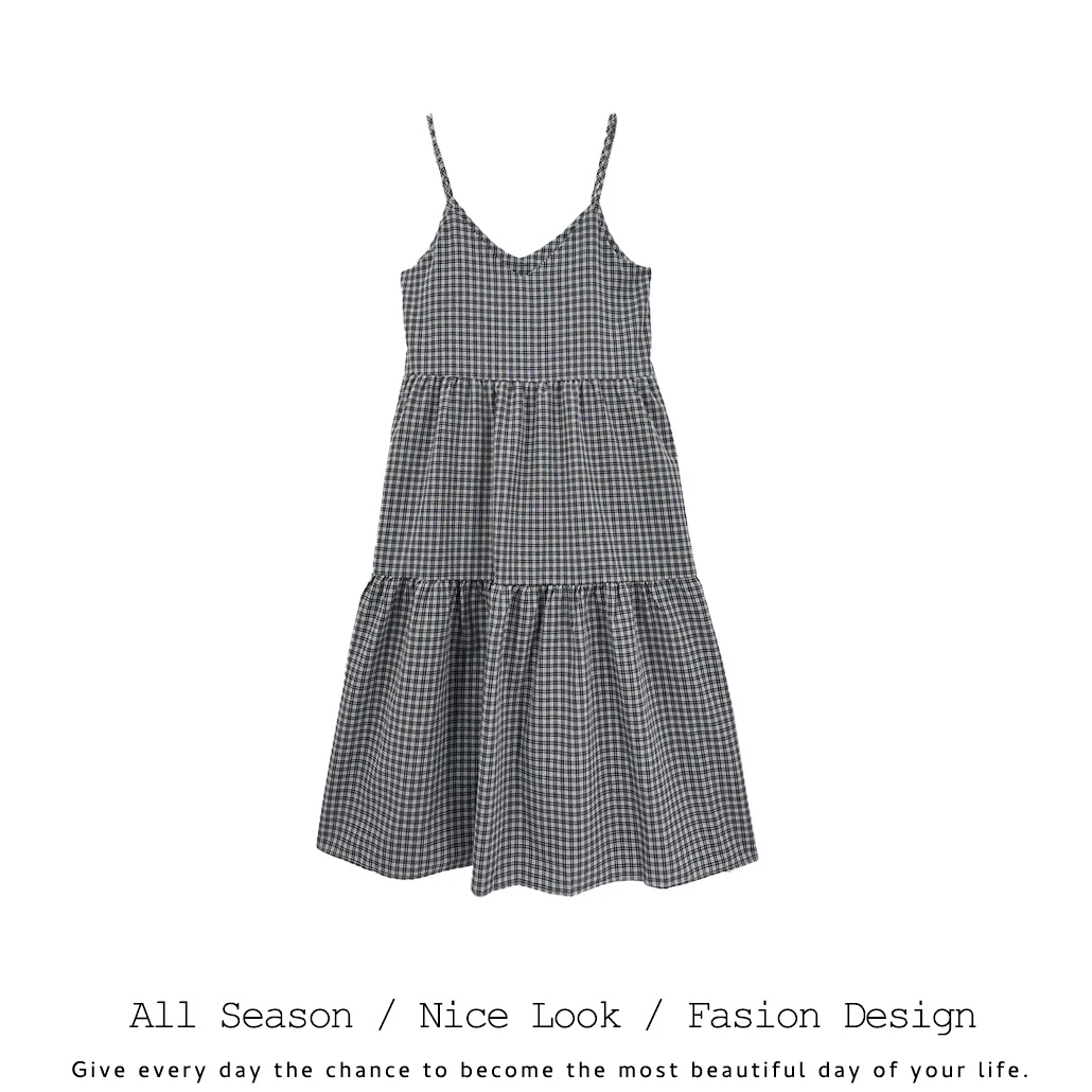 598  港风复古连衣裙2025夏季小众女装高级感时髦宽松吊带裙#8810