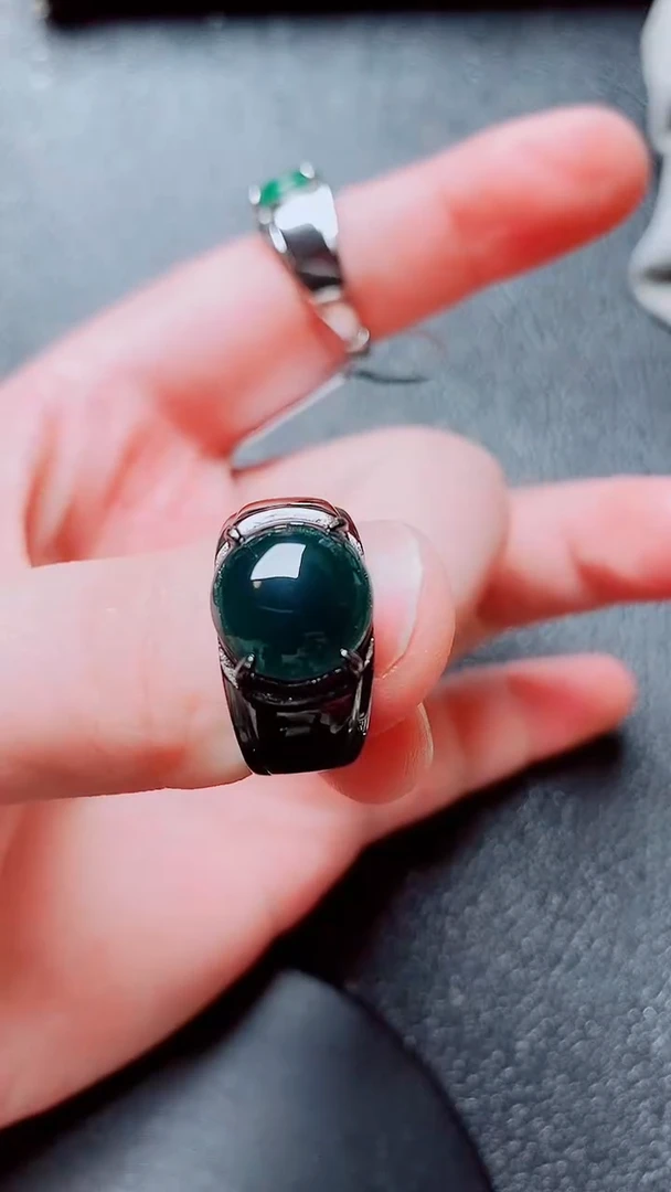 银S925镶嵌戒指翡翠1