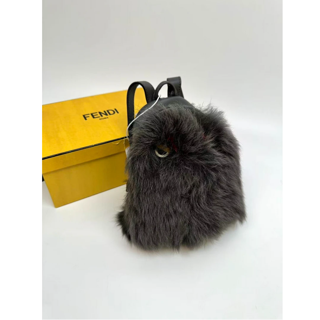95新 FENDI/芬迪 【小考拉】FENDI 小怪兽双肩挂件毛毛包