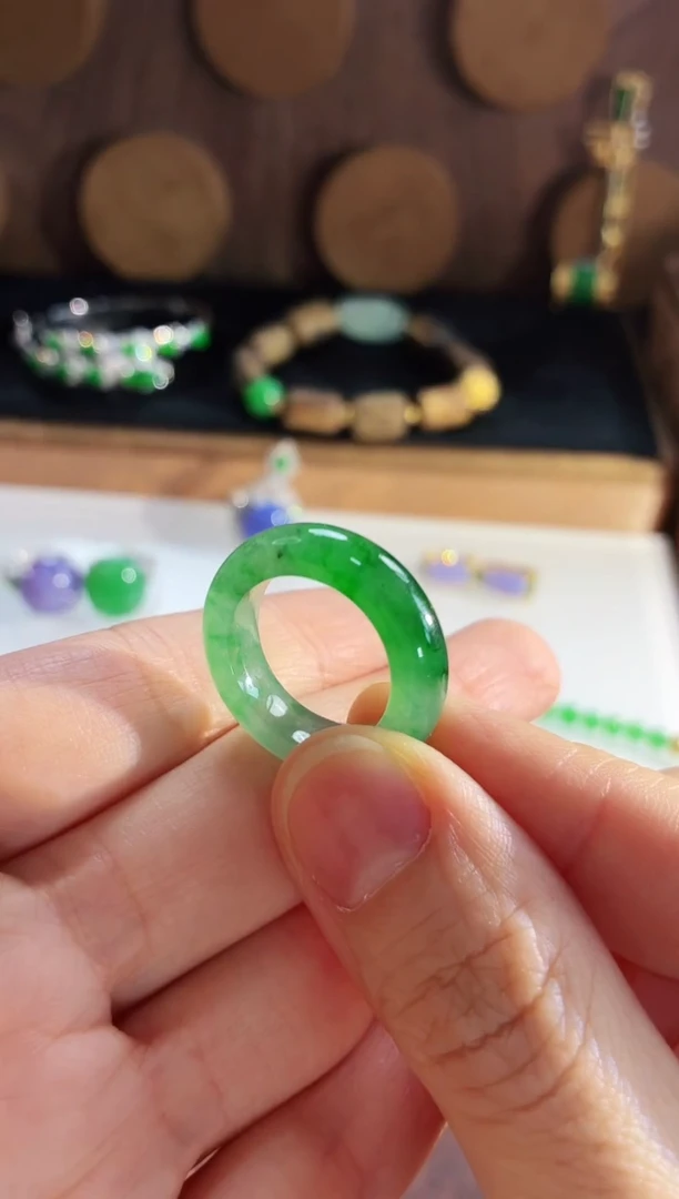 未镶嵌戒指翡翠戒指14