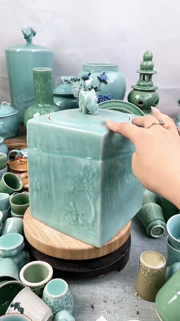 特价福利 微瑕 慧仙青瓷