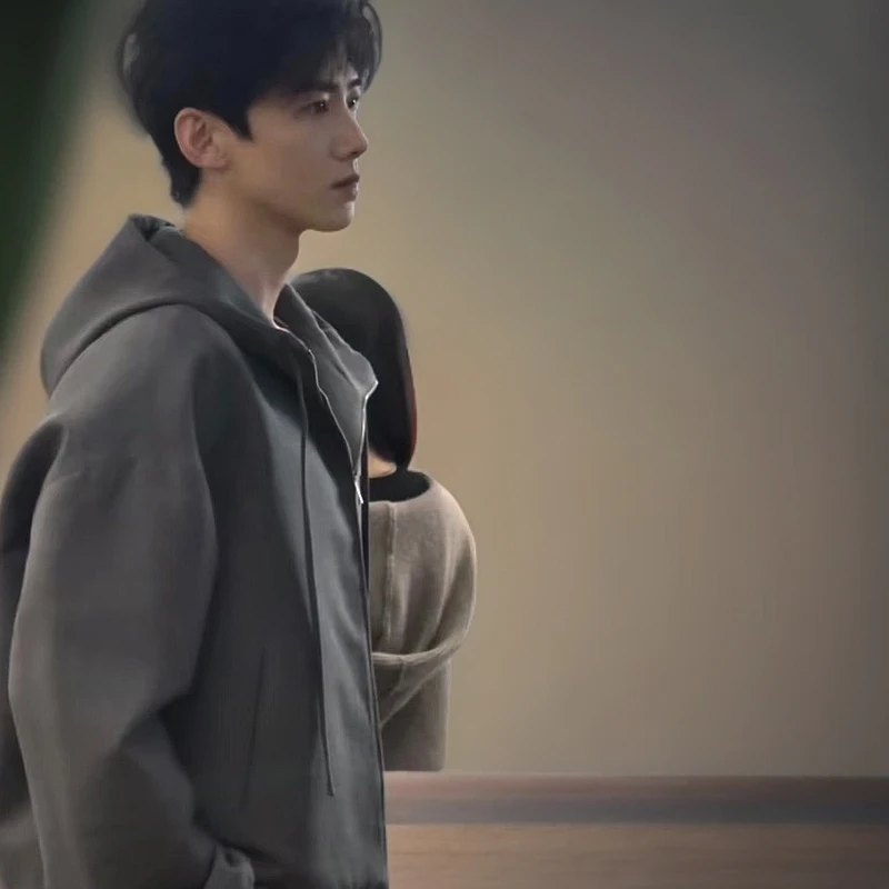 【热剧新款】难哄白敬亭桑岩经典灰色百搭潮流连帽夹克外套⑤天可发