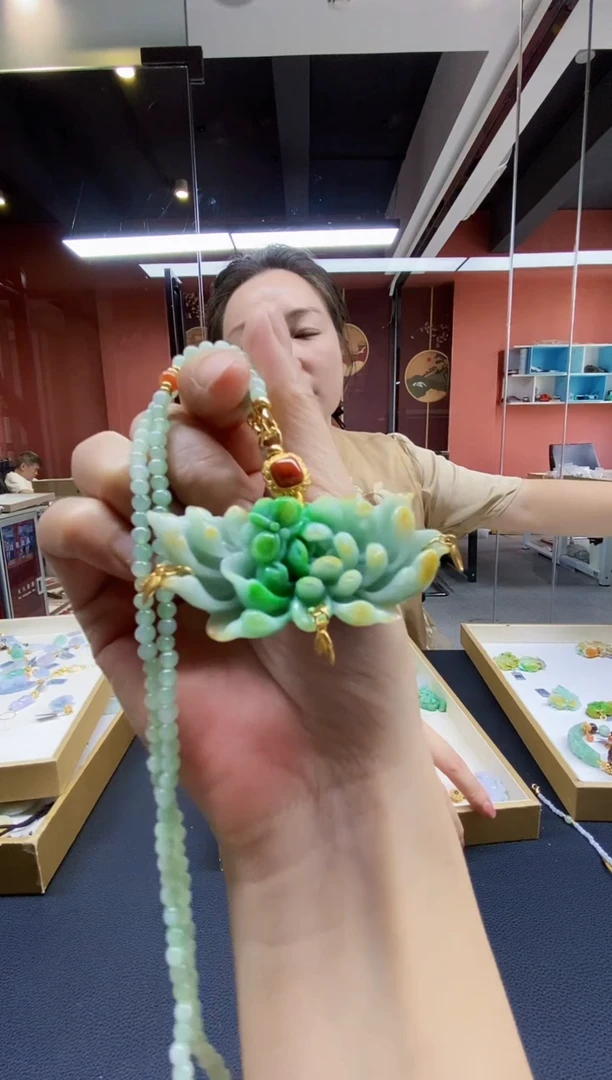 颈饰未镶嵌翡翠翡翠吊坠