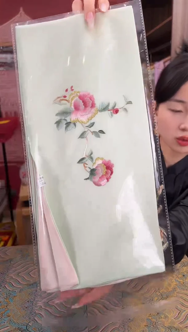 【闪购商品】刺绣 苏绣100桑蚕丝丝巾