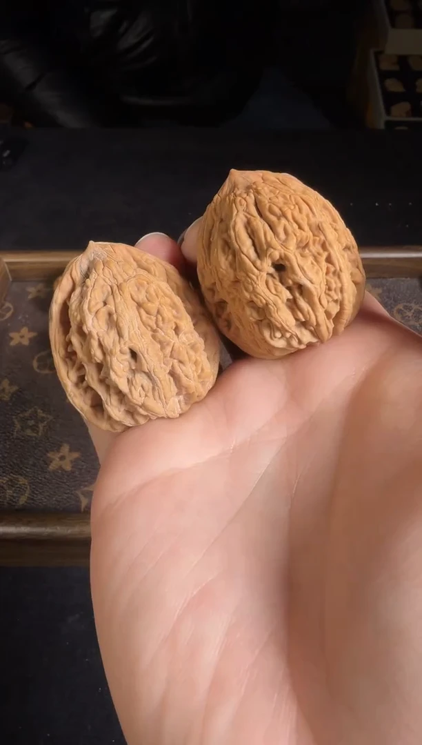 吊坠文玩核桃38尺全品虎头