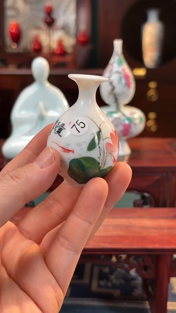 【闪购商品】摆件釉下五彩纯手工手绘原创瓷器