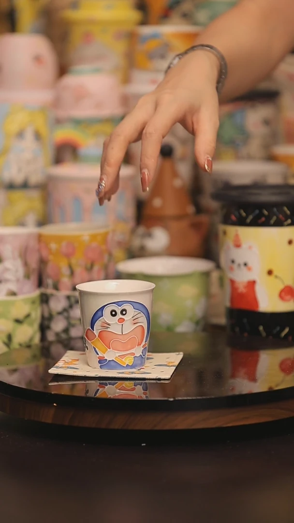 景德镇釉下彩绘设计师款式陶瓷