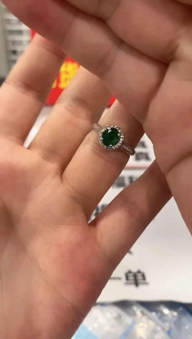 祖母绿戒指银S925镶嵌1