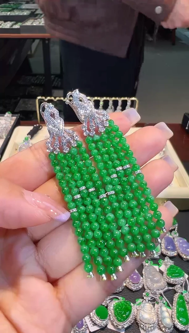 【闪购商品】翡翠耳饰18K金镶嵌翡翠