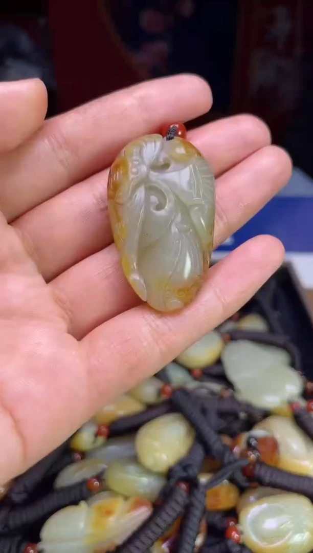 颈饰未镶嵌和田玉123