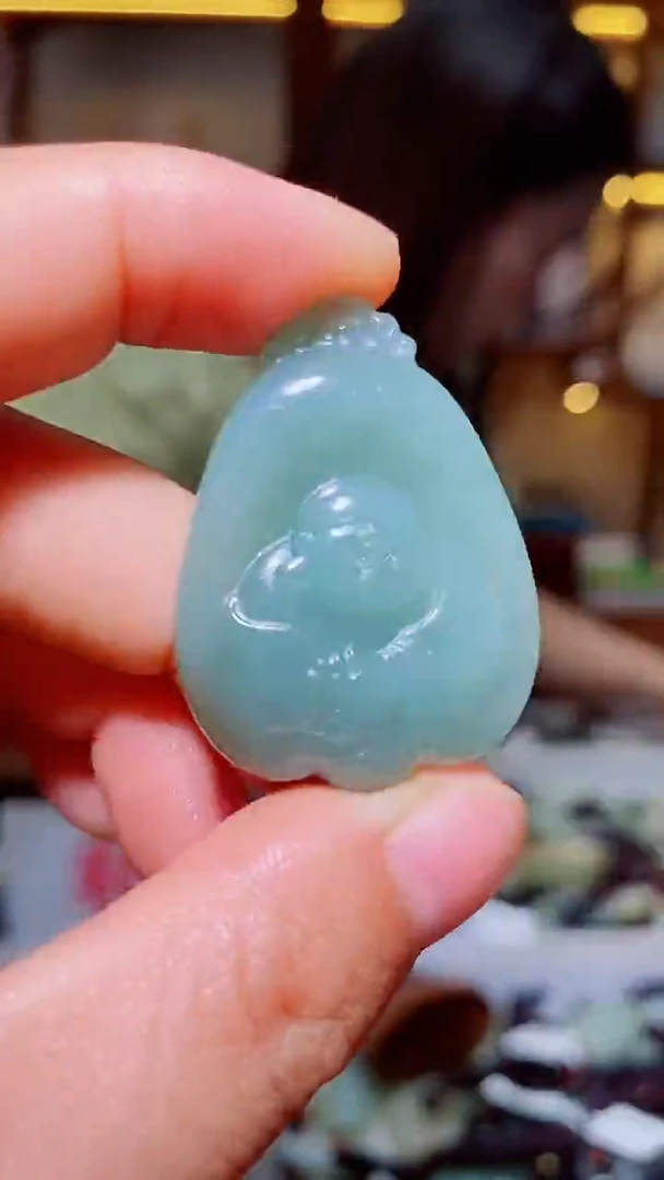 和田玉未镶嵌颈饰1