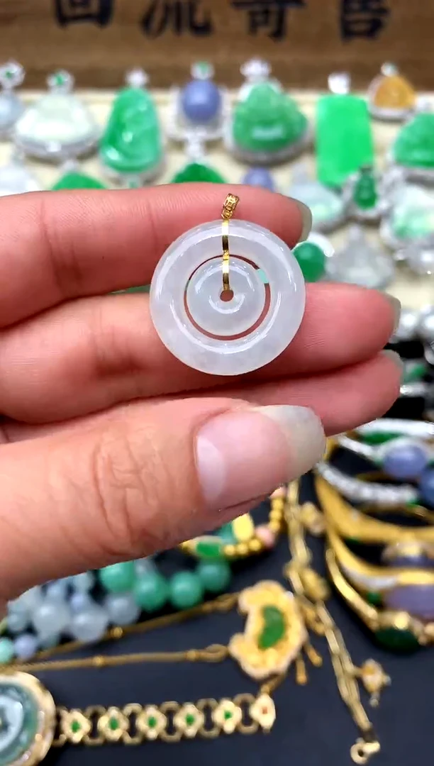 【闪购商品】翡翠颈饰18K金镶嵌333-中国好珍宝1