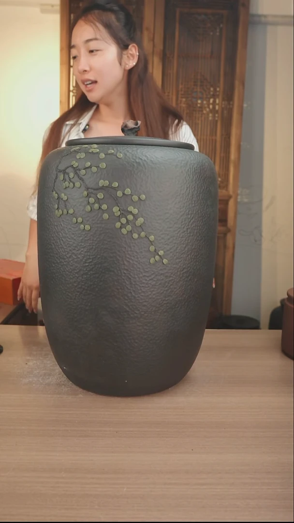 云南建水紫陶茶缸米缸