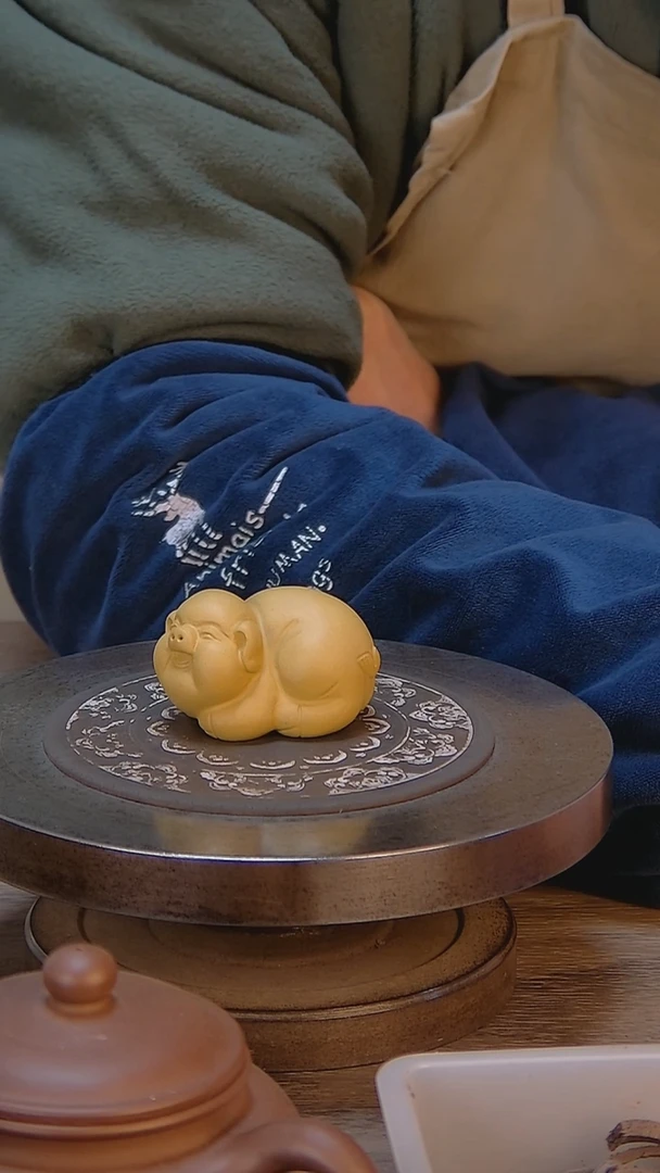 【闪购商品】紫砂茶宠段泥小福猪