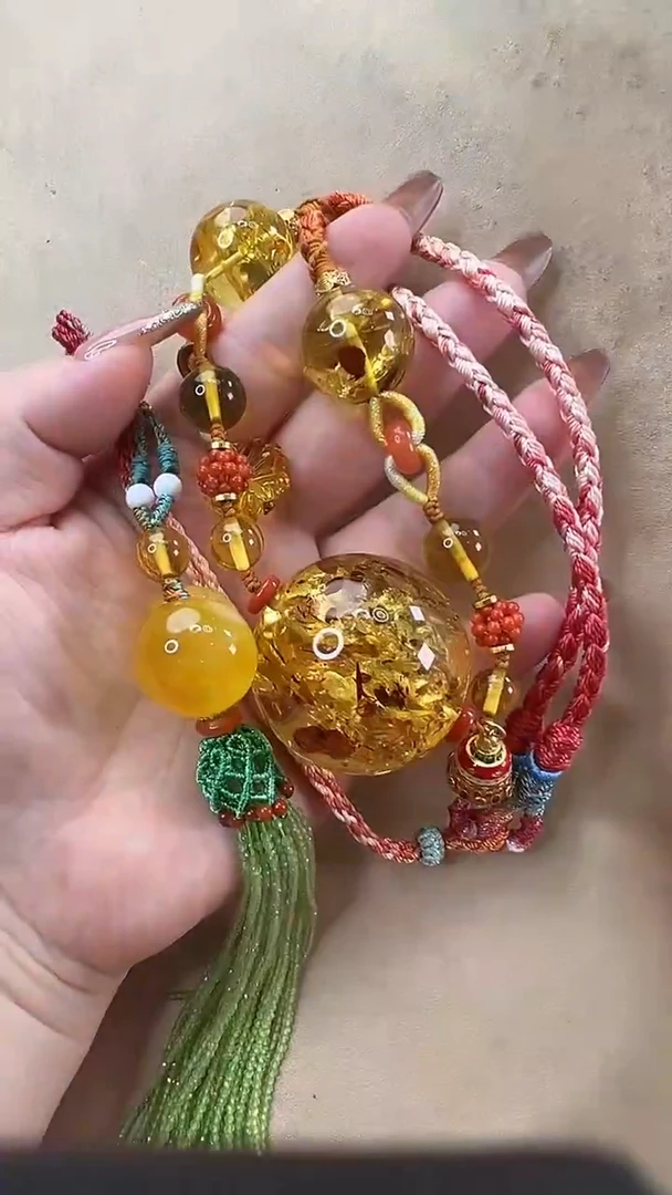 琥珀颈饰未镶嵌项链