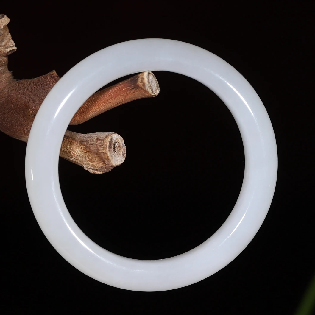 【小娟珠宝】·周年限定· F46和田玉白玉手镯 HB050720 多样性发其一