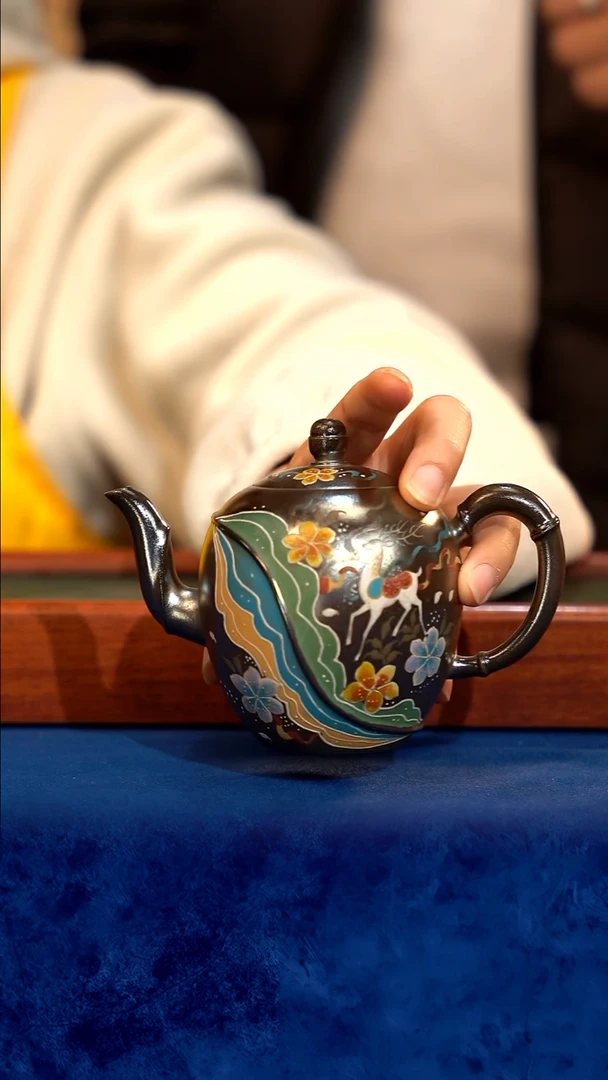 宜兴紫砂 紫砂茶壶 LJY 银烧  第四款