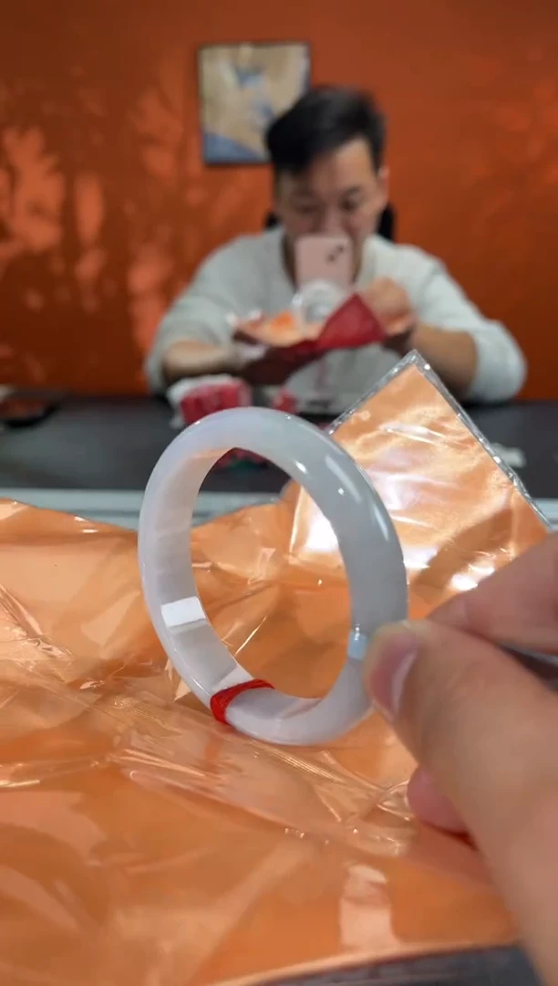 未镶嵌手镯翡翠翡翠手镯