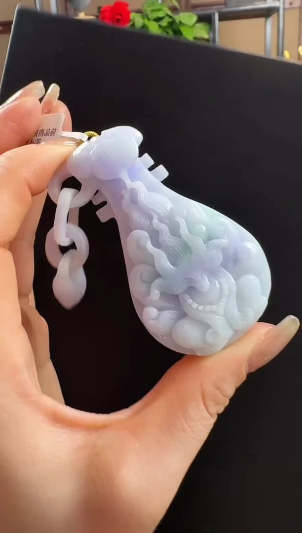 颈饰未镶嵌翡翠九尾