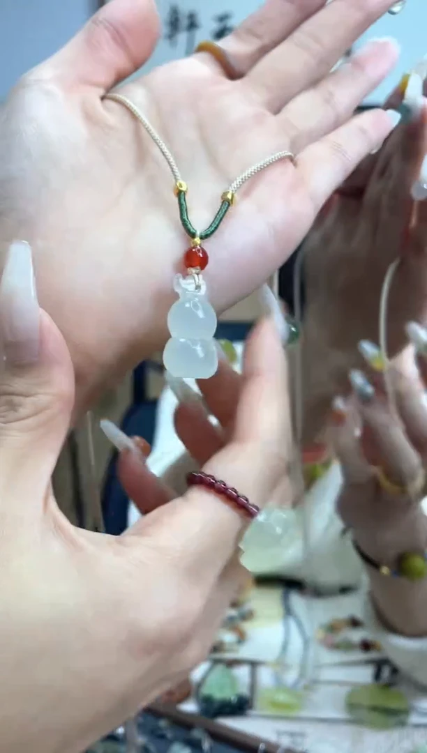 【闪购商品】岫玉吊坠未镶嵌多样性发货其中发一